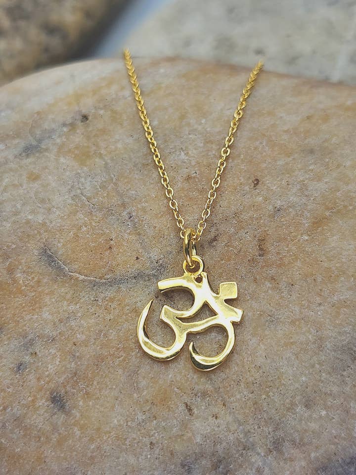 Collana Ohm in Oro per la vendita all'ingrosso da parte di Heart and Lotus Sterling Silver Jewelry