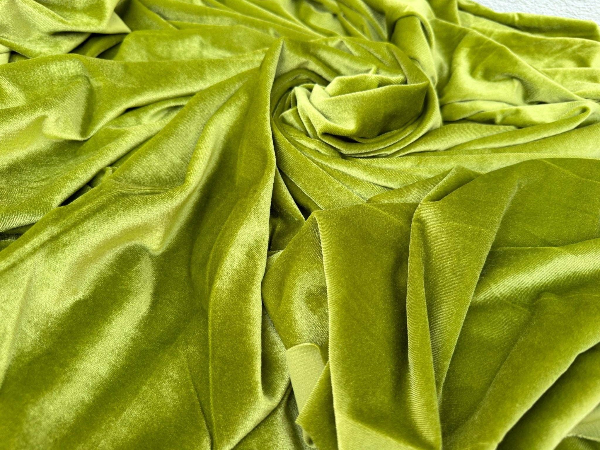 GalaTextile – Engroshandel Håndværk forsyninger – Apple Green Velvet Spandex stof fra Yard, Luksusgrønt strækfløjlsmateriale til kjoler, scrunchies, håndværksbuer, baggrunde, gardiner8