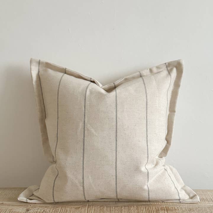 Ellenvale Trade – Engroshandel Pyntepudebetræk – Freya Creme & Grå Pude 45x45 & 53x531