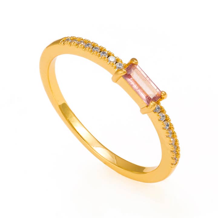 Fyn Single Stone Ring with Rectangular Gemstone for wholesale by Heilo Jewelry