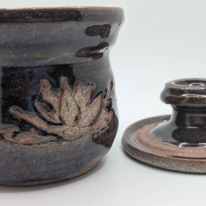 Ceramic Jar and Lid for wholesale by KULLI PARFUM