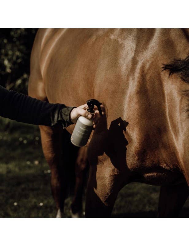 Nellumbo - Vendita all'ingrosso Spray per animali - Non gatti o cani - Repellente per insetti per cavalli - 300 ml2