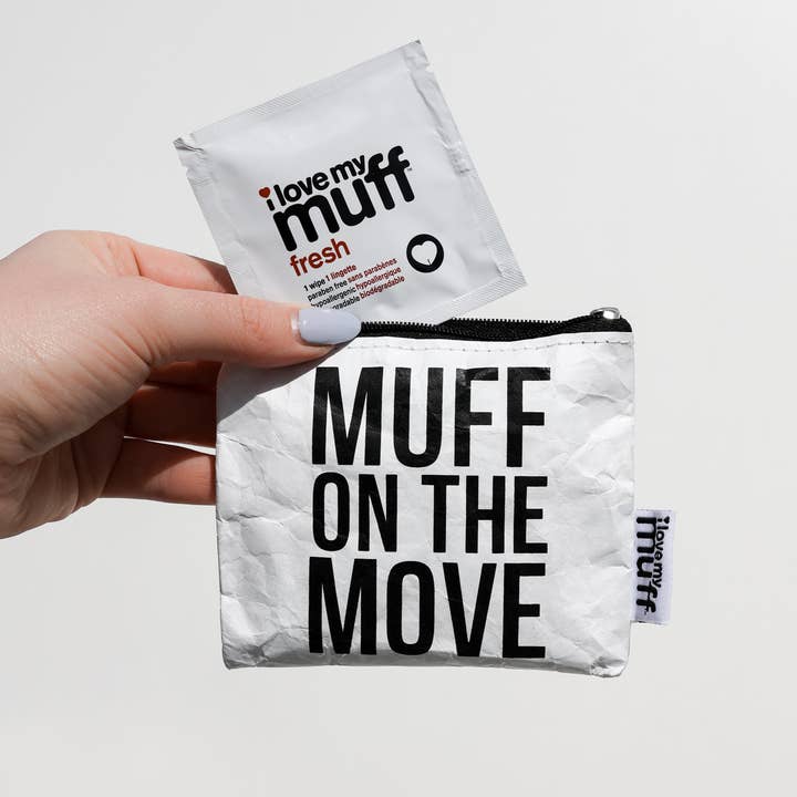 I Love My Muff - Wholesale Face & body wipes - Fresh Wipes 6 Pack pouch 1