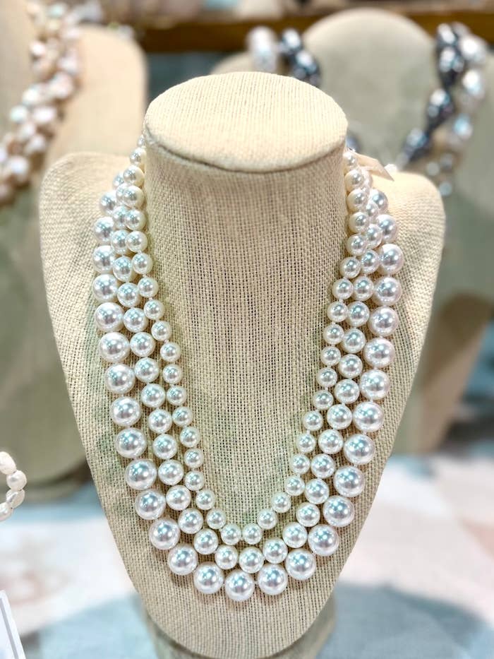 #1280- 3-laags ketting met strengen mop voor wholesale door Studio G