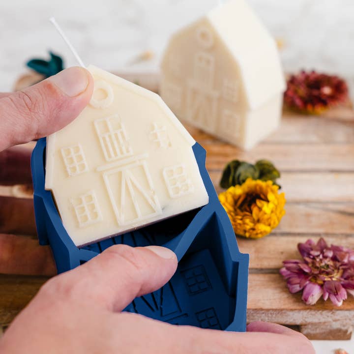 Siligrams - Wholesale DIY craft kit - Barn House Silicone Mold, DIY1