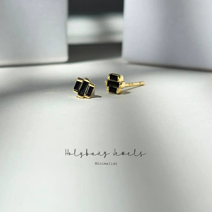 TINY ART DECO BLACK BAGUETTE EARRINGS - E-S4399 for wholesale by HolyBang Jewels
