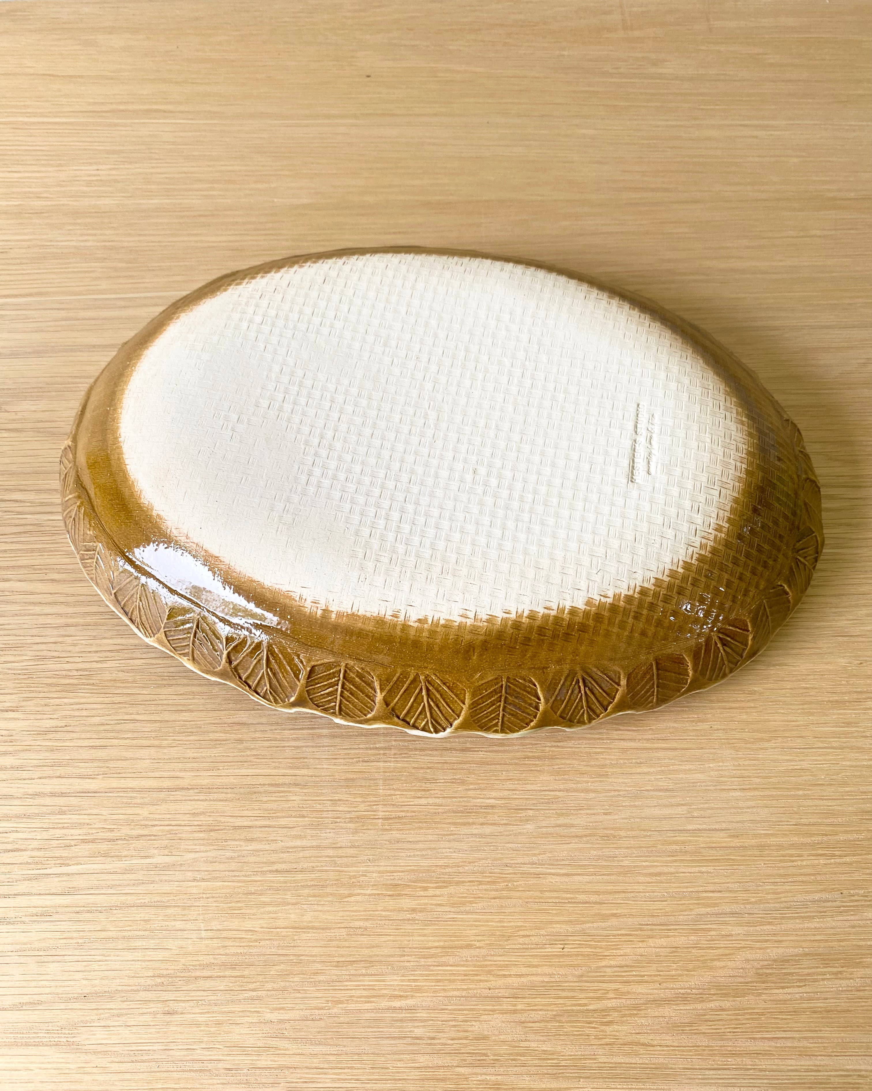 Hester's Studio - Wholesale Platter - Decorative oval ceramic serving platter 4