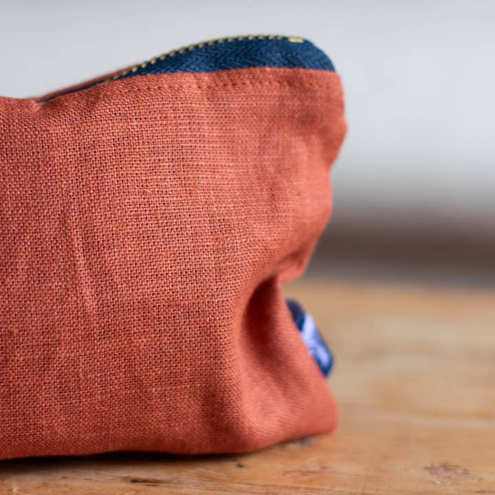 Helen Round - hand printed linen and bamboo wellness - Wholesale Pouch - Women's - Linen Small Pouch4