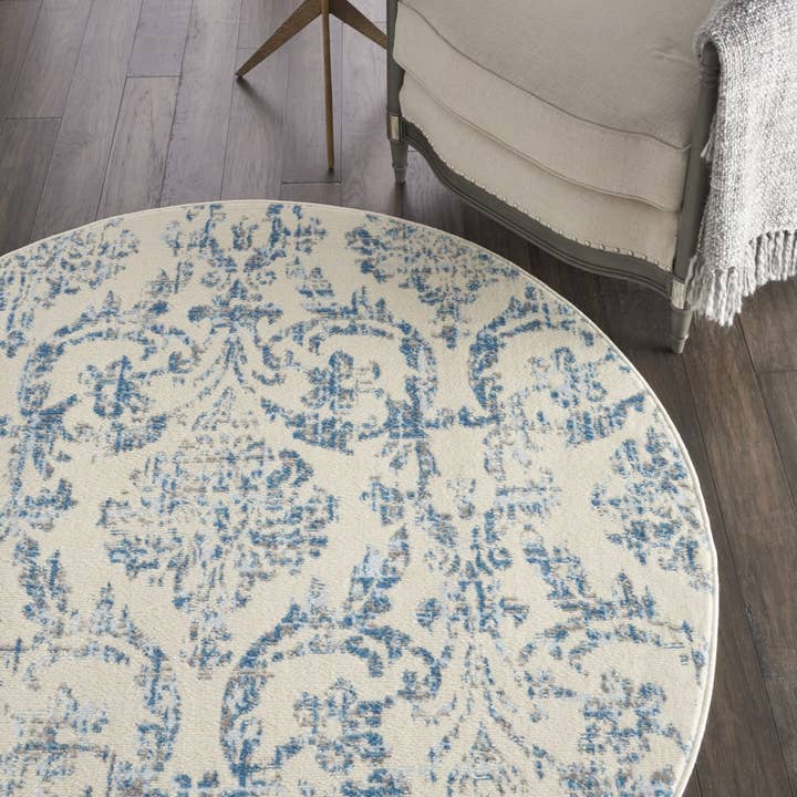 HomeRoots - Wholesale Area Rug - 5' Cream Round Damask Power Loom Area Rug3