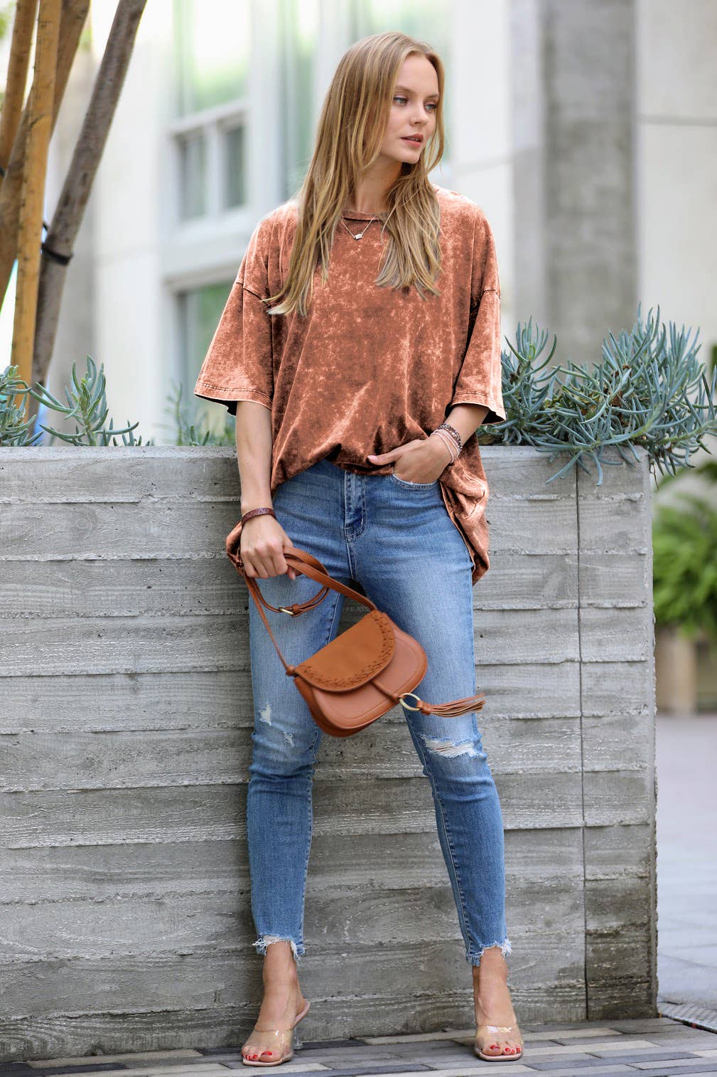 42POPS – Großhandel T-Shirt – Damen – Übergroßes gewaschenes Baumwoll-T-Shirt3