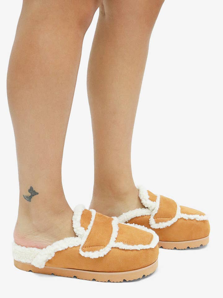 Lemonade Shoes – Großhandel Hausschuhe – Damen – TATUM - Gemütlicher Wildleder-Slide mit dicker gepolsterter Sohle22