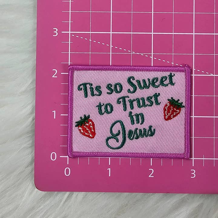Scratch Decor - Wholesale Patch - 'Tis So Sweet To Trust In Jesus' Strawberry Christian Woven Embroidery Iron On Patch2