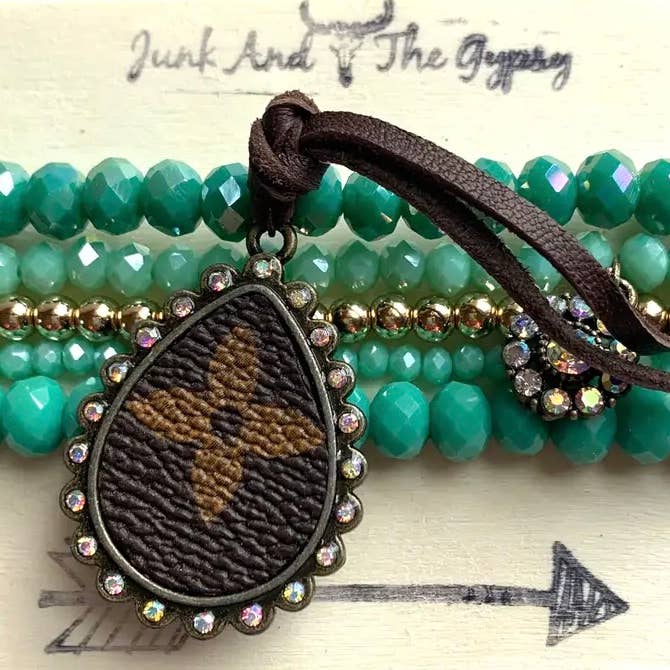 Junk And The Gypsy - Wholesale Jewelry Set - Aqua Woman Stacked Bracelet