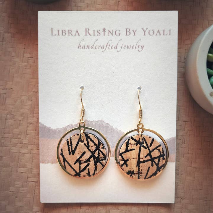 Kelly Circle Dangle Earrings in Haystacks Cork & Leather for wholesale by Libra Ris↟ng By Yoali