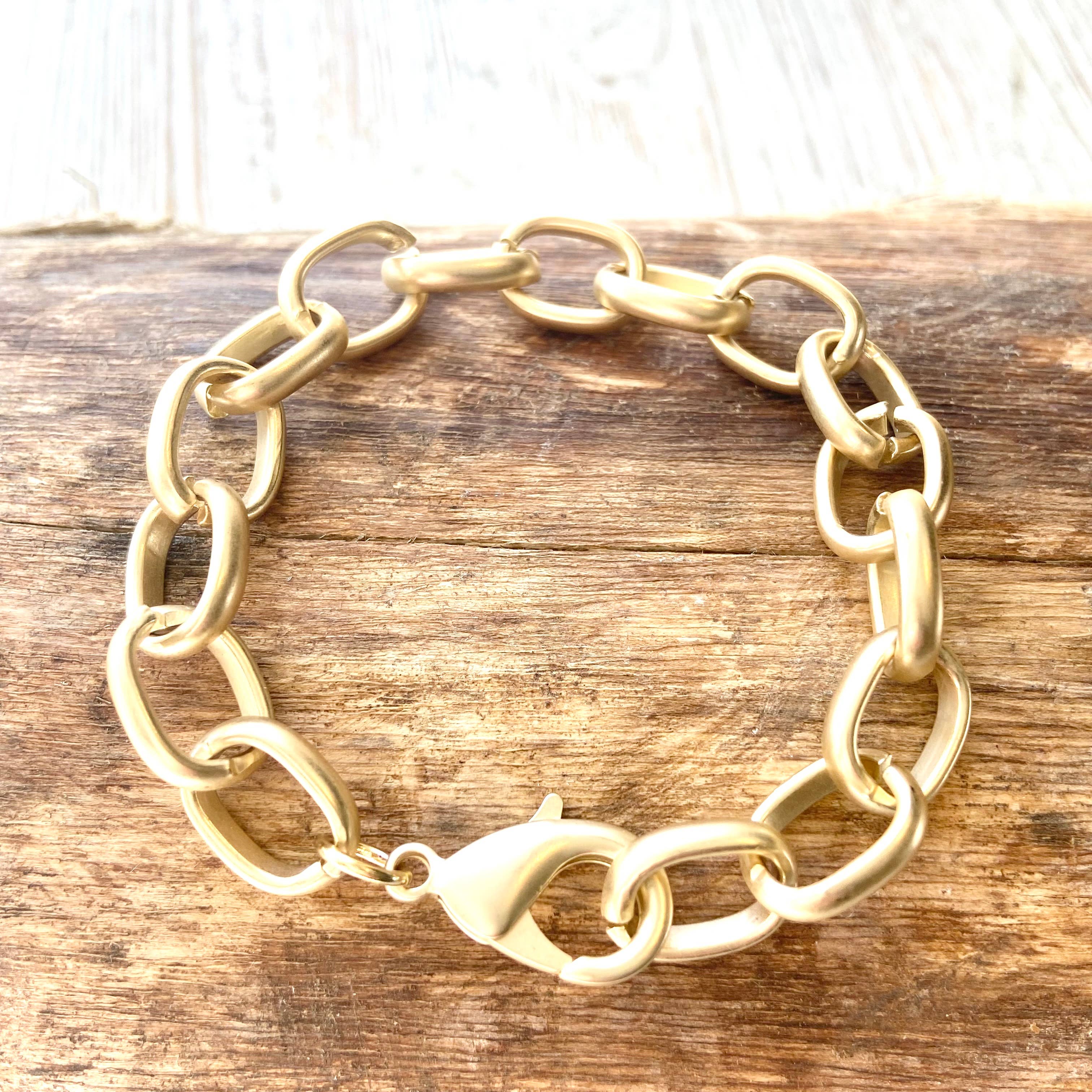 VB&CO Designs Handmade Jewelry - Wholesale Link & Chain Bracelet - Matte gold chunky bracelet boutique salon trendy fashion spa2