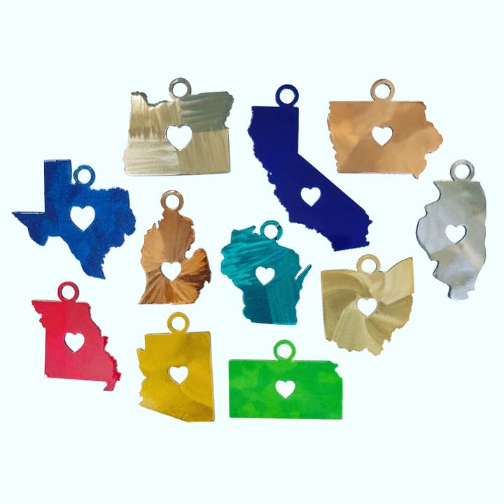 Adorno de metal para árbol de Navidad con corazón, hecho a mano para venta al por mayor de Good Vibes Metal