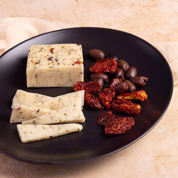 Cheddar méditerranéen pour la vente par Keystone Cheese