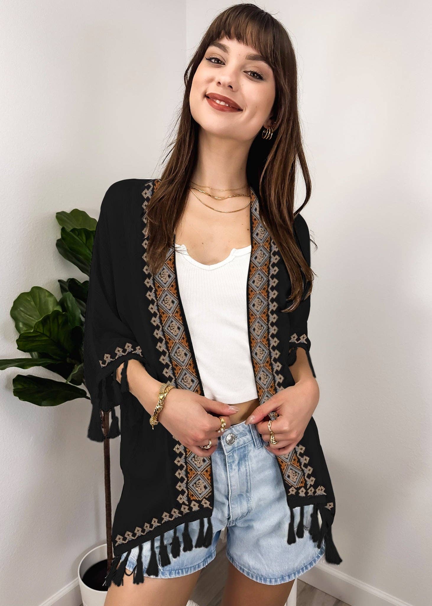 Anna Kaci Wholesale - Vente Kimono – femme - Cardi à pompons à devant ouvert pour femmes avec kimono tribal Boho7