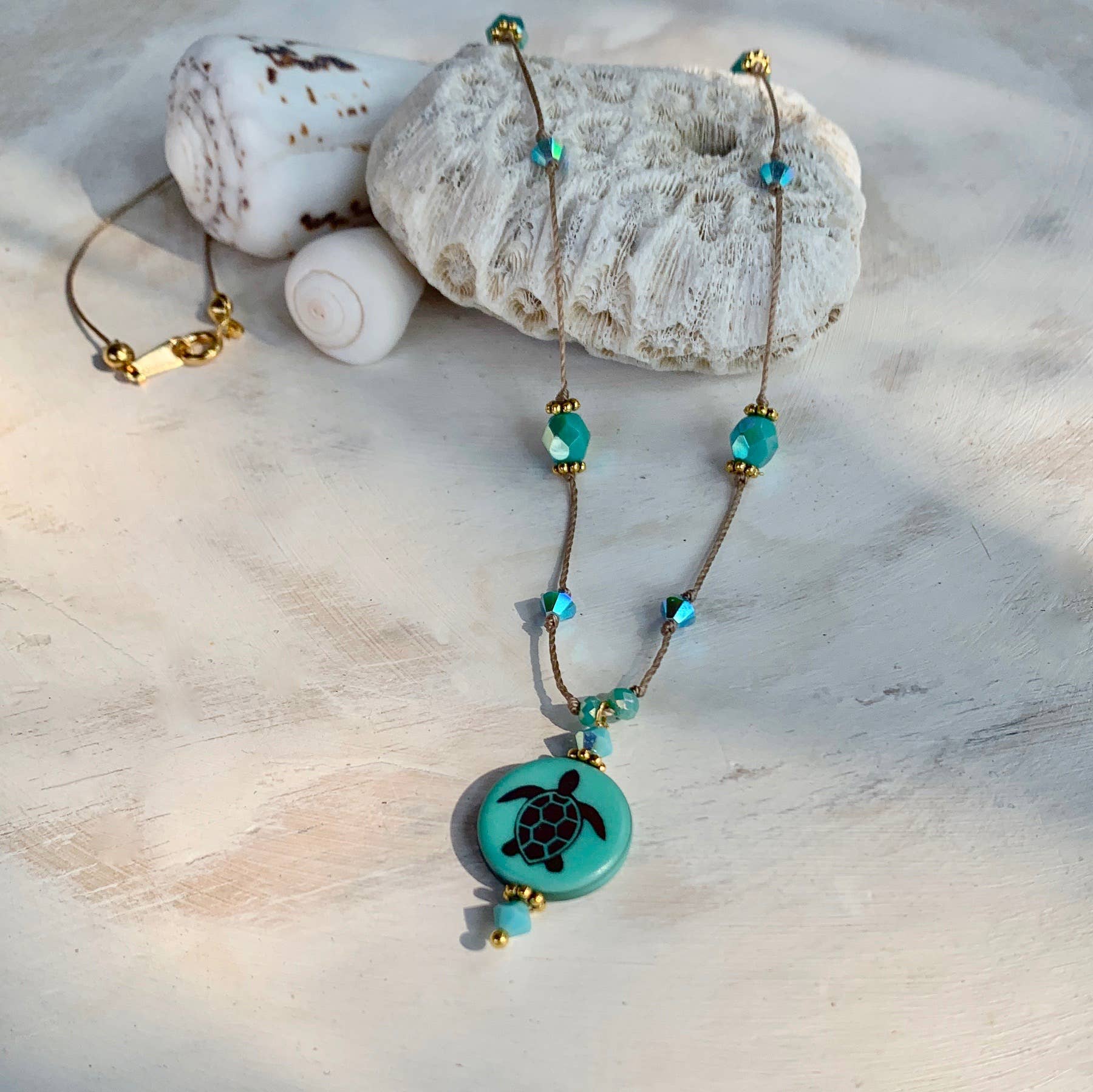 Marlene VanBeek Jewelry - Wholesale Pendant/Charm Necklace - Turtle Pendant Necklace Turquoise Sea Turtle Spring Ocean1