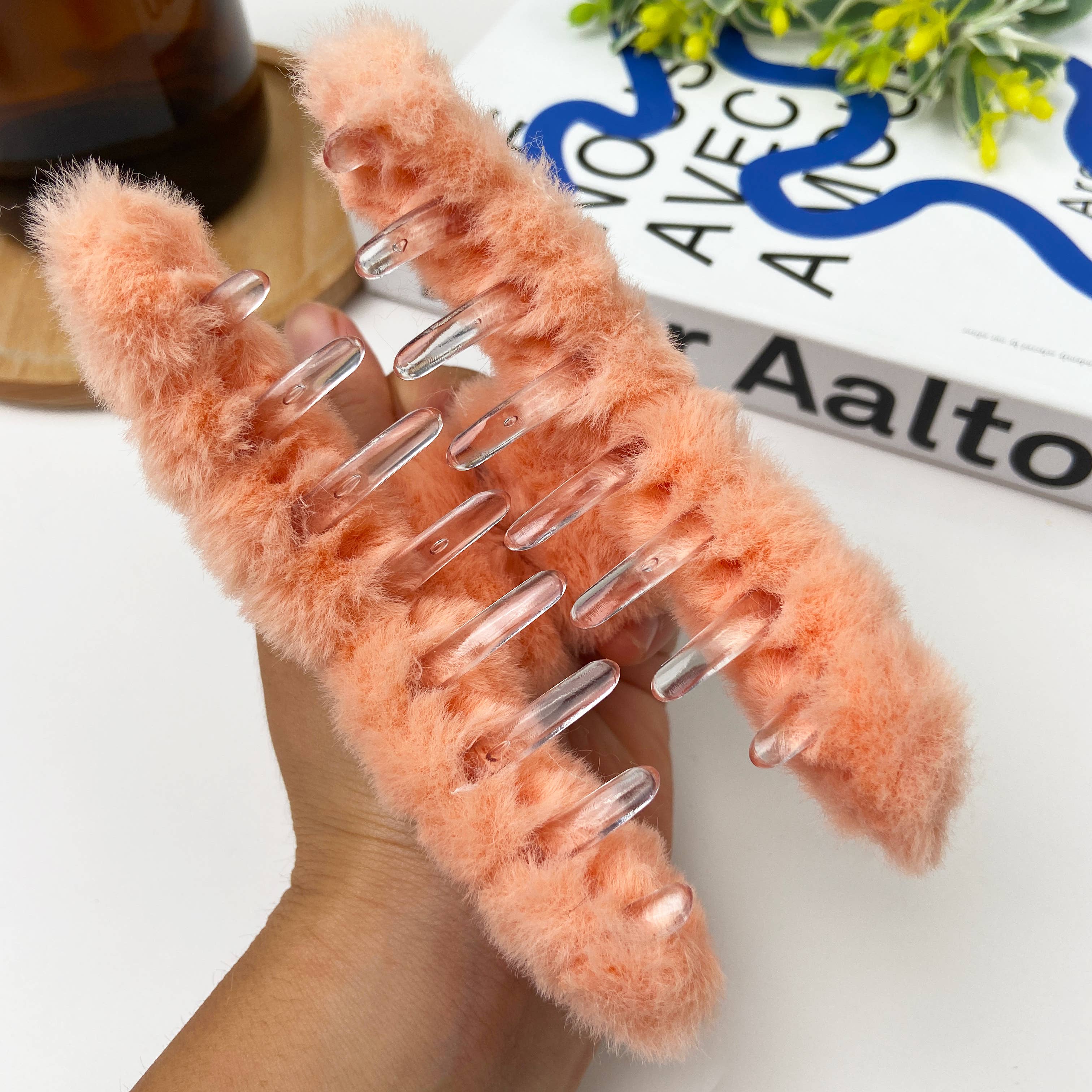 TheDivaSoap – Großhandel Haarclip – Damen – Einfarbige Haarspange aus Plüsch Herbst-Winter12