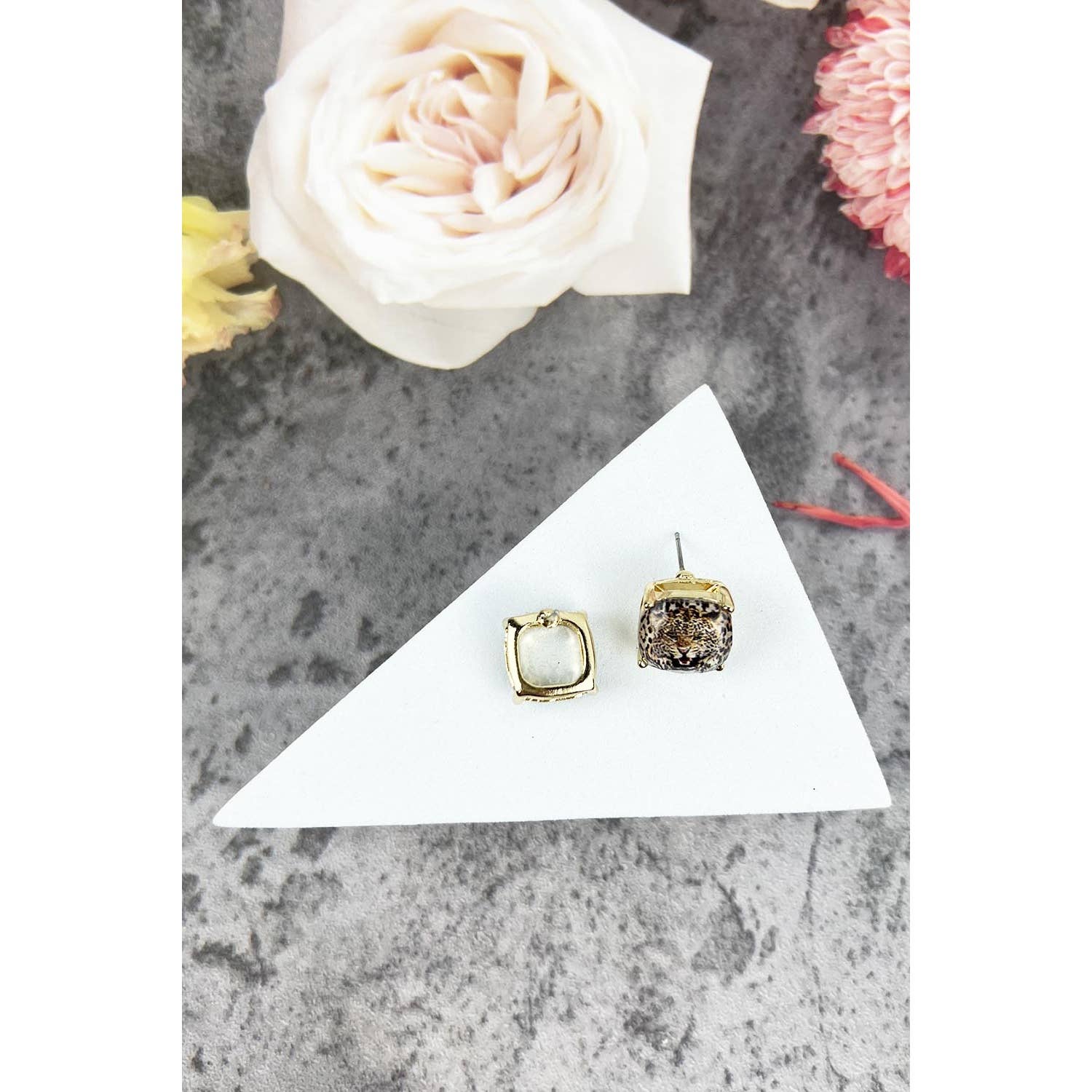 GOLD CUSHION CUT EPOXY CHEETAH PRINT STUD EARRING for wholesale on Faire1
