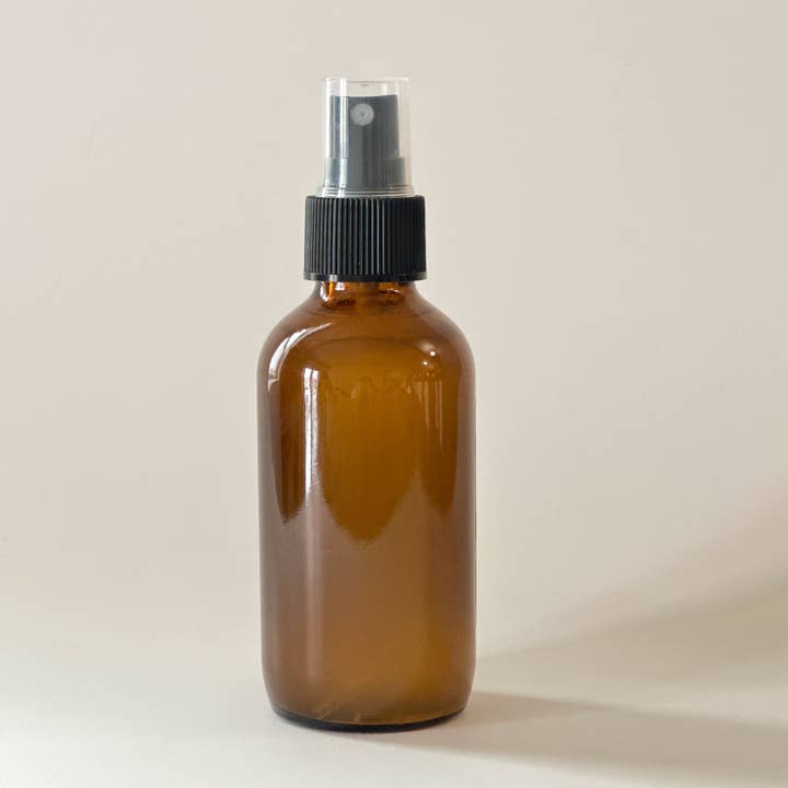 Magnolia Candle Company - Vente Vaporisateurs d'ambiance et de linge - Spray pour chambre et linge | Blanc/ Étiquette privée - 4oz1