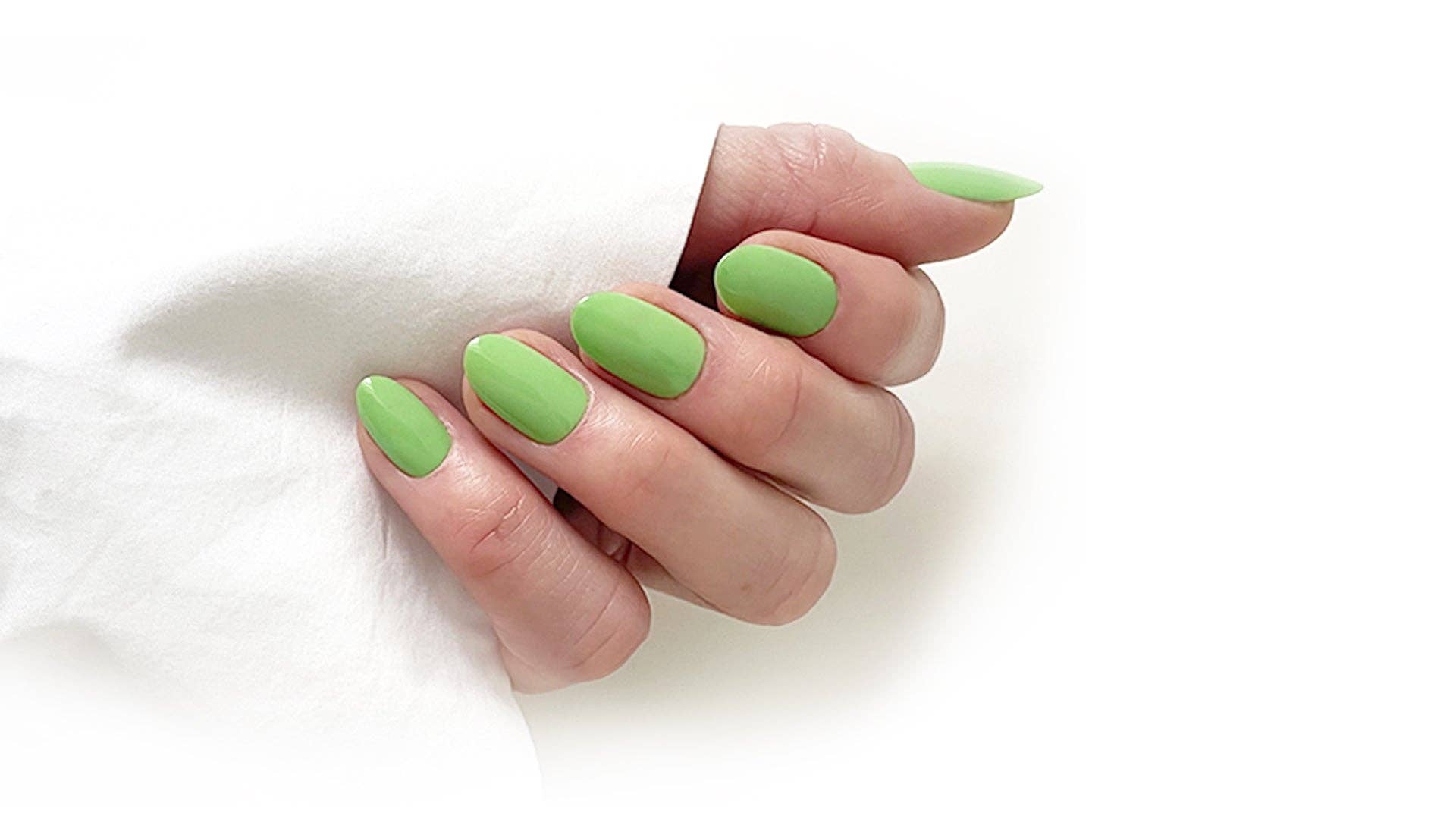 Hello Tomato - Wholesale Nail Polish - EDAMAME Nail Polish1