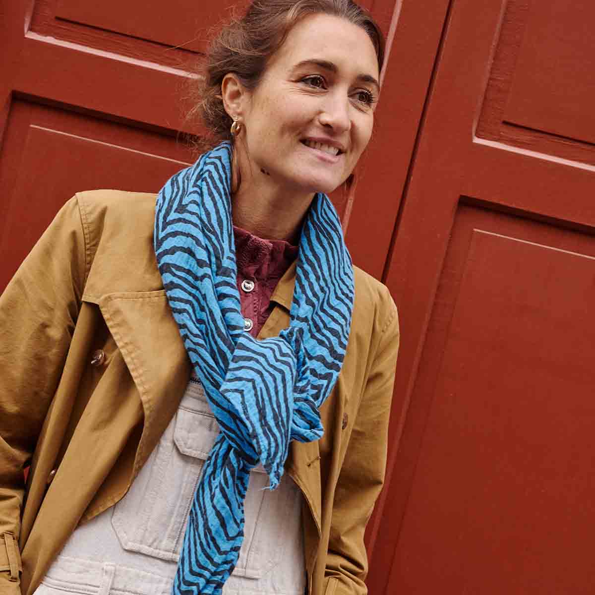 BIANCA SWADDLE ZEBROU GREEK BLUE for wholesale on Faire7