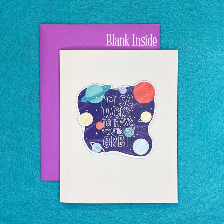 Carte de vœux aimantée « So Lucky To Have You In My Orbit » pour la vente par Pixel & Ink Creative