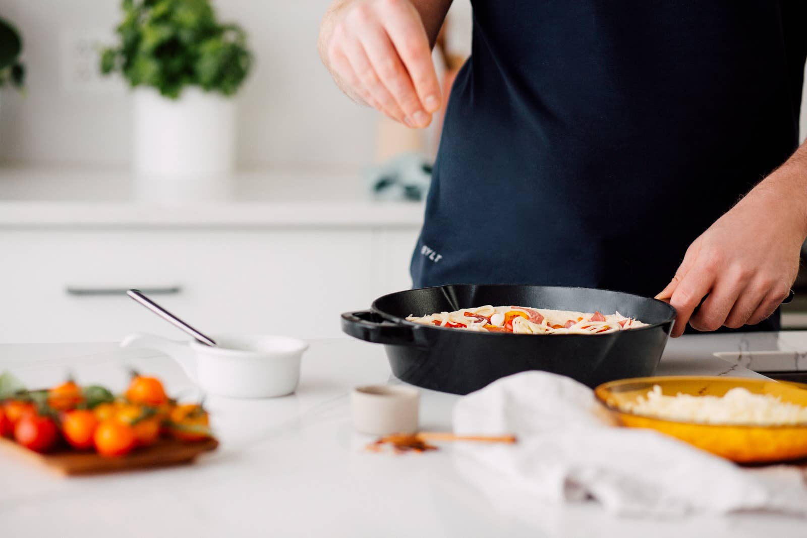 Kana - Wholesale Cast Iron Skillet - Milo 10-inch Skillet with lid9