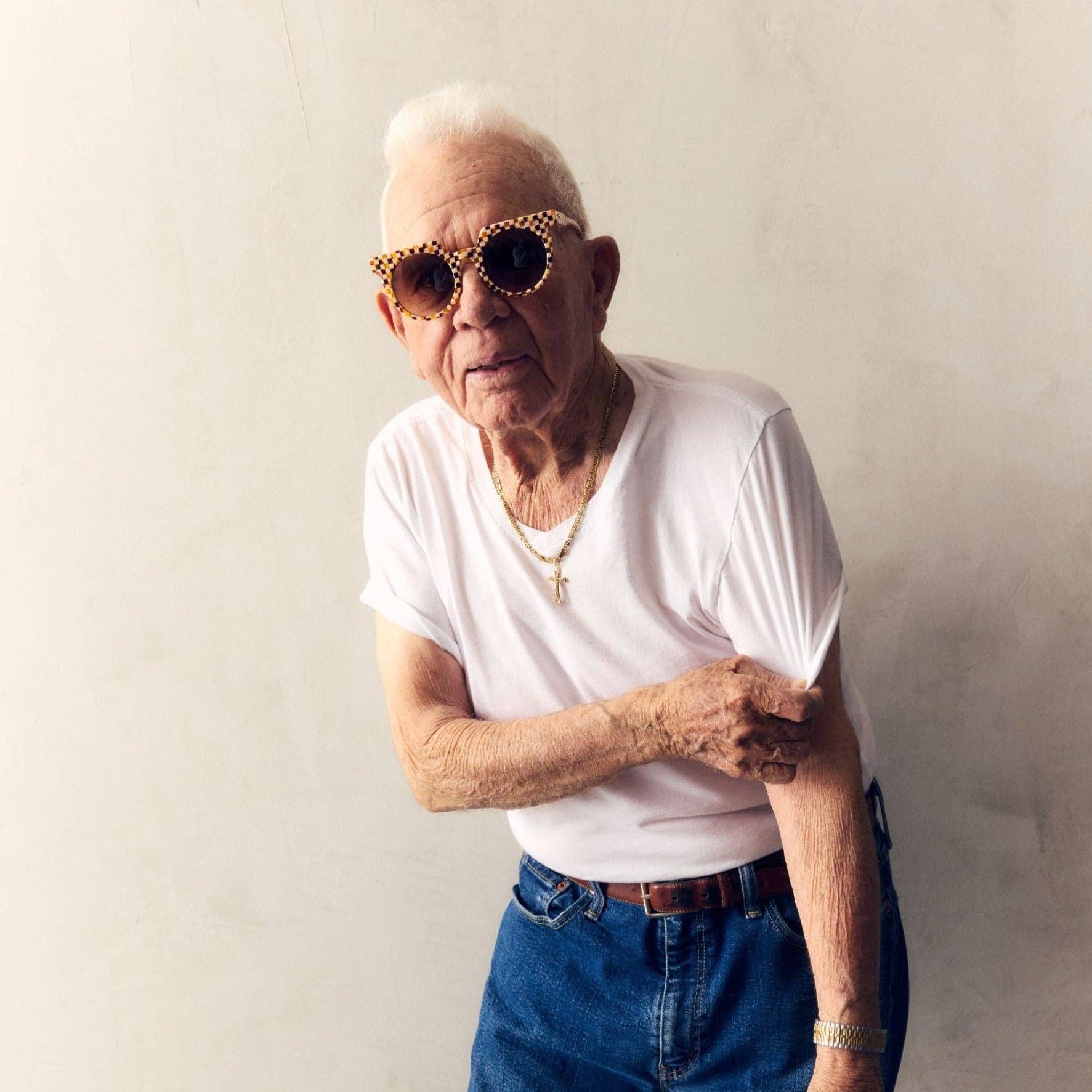 SARDINE - Wholesale Sunglasses - Unisex - SARDINE - Aster - Toasted Moxie Round Checkered Sunglasses1