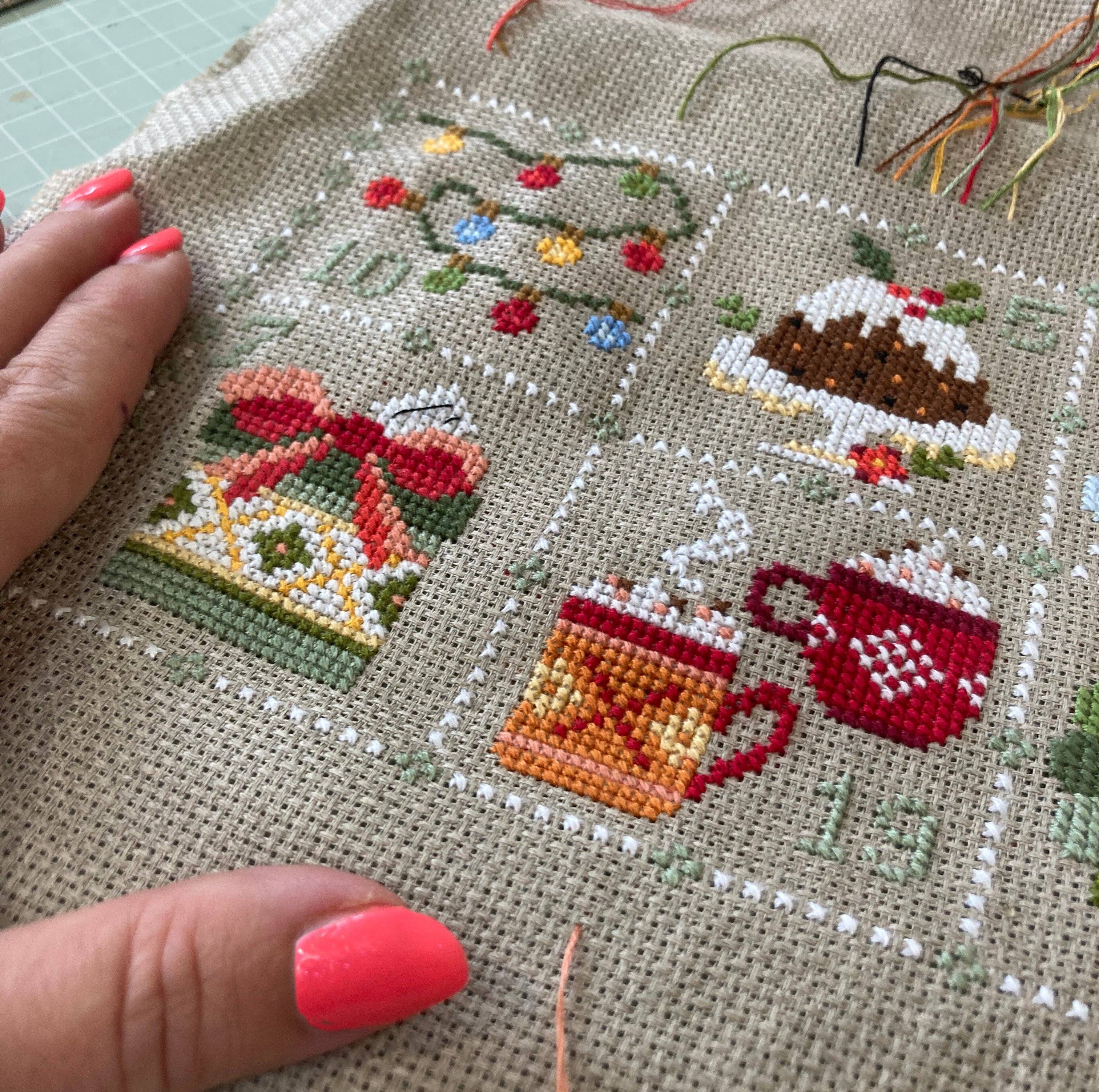 Love Poppet - Wholesale Embroidery/Cross Stitch Supplies - Feeling Festive Advent - Kit3