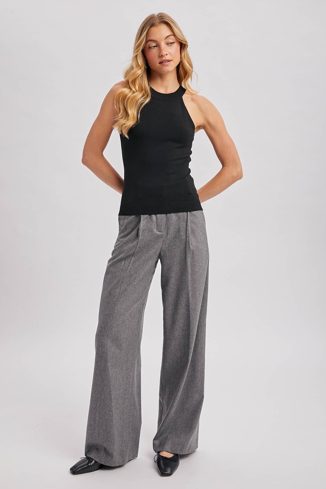 Bluivy - Venta al por mayor Camiseta sin mangas - Mujer - TOP DE PUNTO CON CUELLO HALTER9