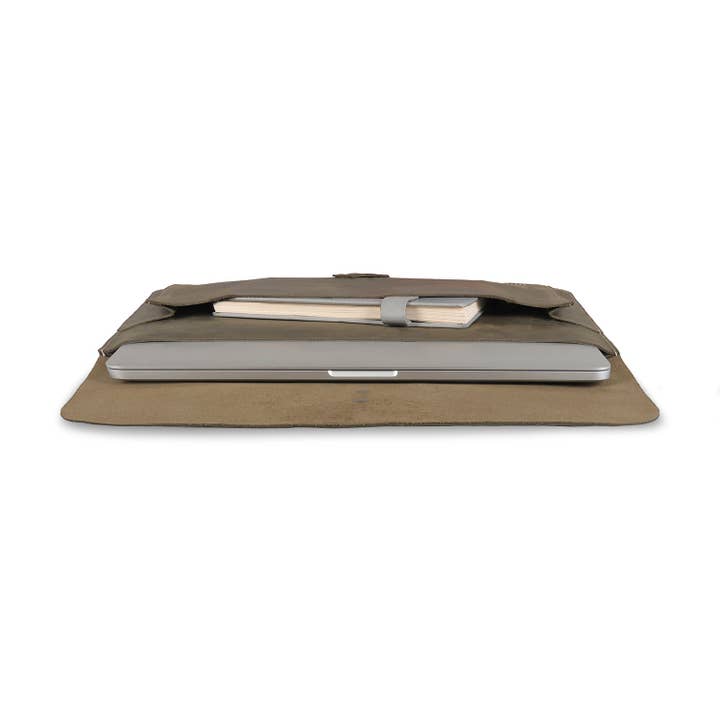 Londo - Wholesale Laptop/Tablet Case - Women's - Londo Top Grain Leather MacBook Pro and Air 16 Inch, 14, 15.5, 15, 13 inch & iPad Pro 12.9 Case with Front Pocket & Flap Closure – Retro Vintage Laptop Bag35