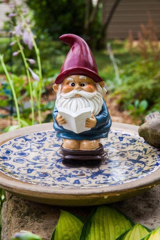 BigMouth Inc - Wholesale Garden Gnome - The Gnome on a Throne Garden Gnome2