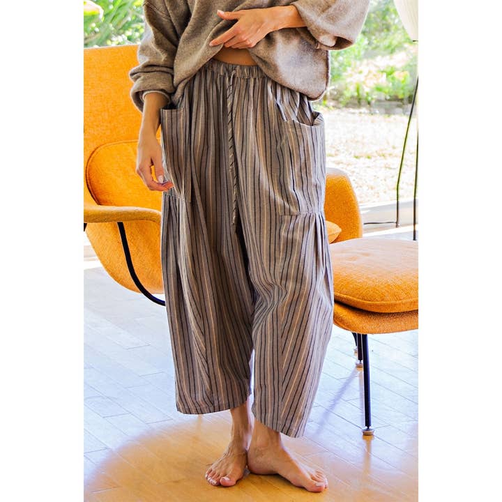 PANTALON À LARGE RAYURE pour la vente par COTIERRA