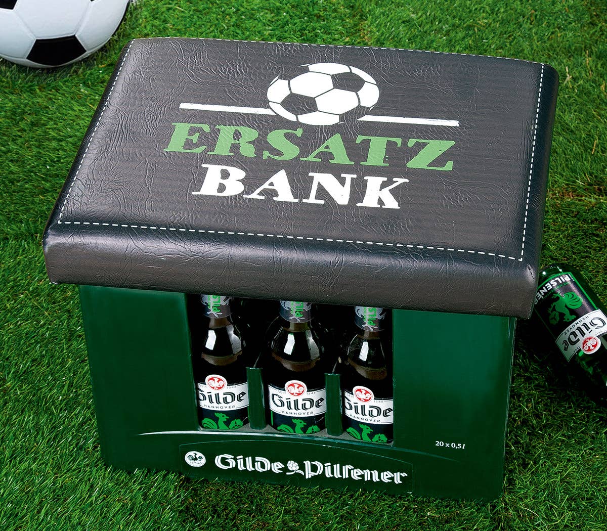 Gilde Handwerk Macrander GmbH & Co. KG - Wholesale Decorative Figurine - Plastic seat pad “replacement bench” VE 61