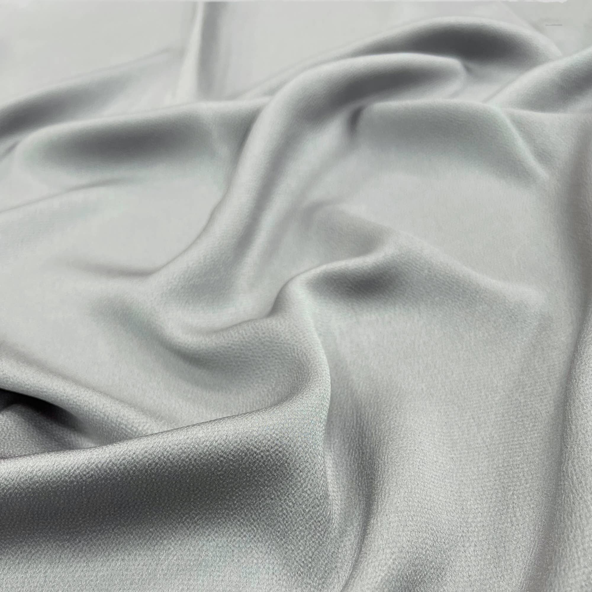 Hijab Collections - Wholesale Hijab - Women's - Grain satin hijab with reversible chiffon inner lining16