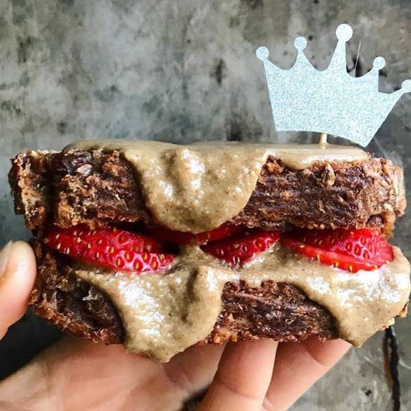 Manna Organics - Wholesale Nut Butter - Amaretto Almond2