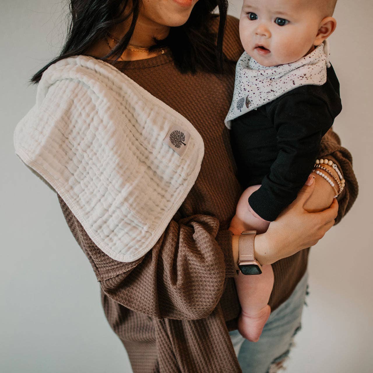 Parker Baby Co. - Wholesale Burp Cloth Set - Baby - White Set - Muslin Burp Cloths (4 Pack)5