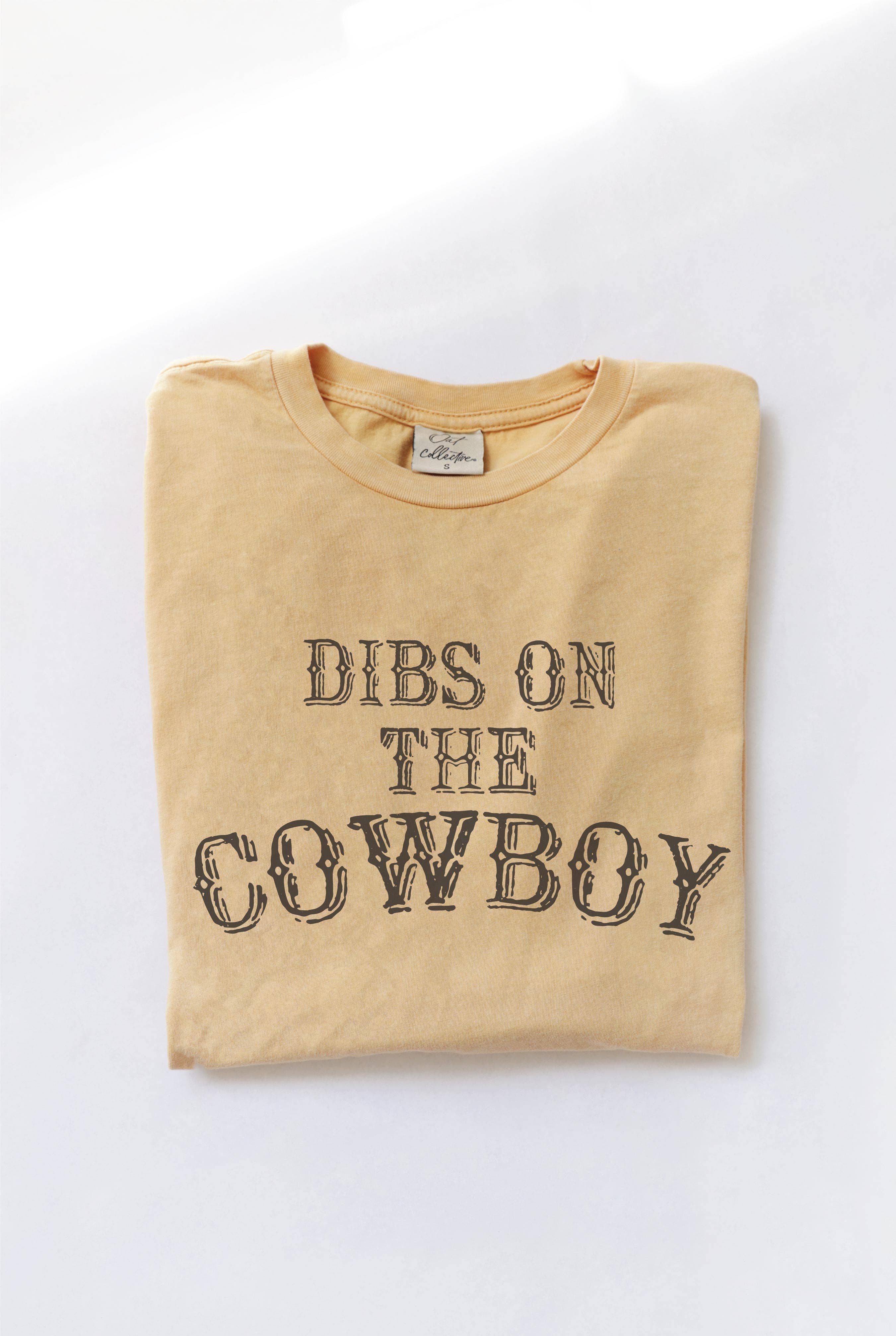 OAT COLLECTIVE - Wholesale Screen Printed T-Shirt - Women's - DIBS ON THE COWBOY Mineral Washed Graphic Top0