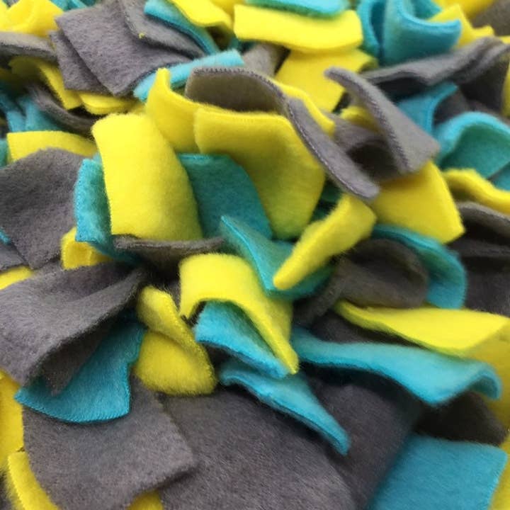 Combo Snuffle Mat & Chew Ring Gray/ Aqua/ Yellow Washable Pet Nose Work Foraging Pick Your Size for wholesale by Life’s A Treasure Mat