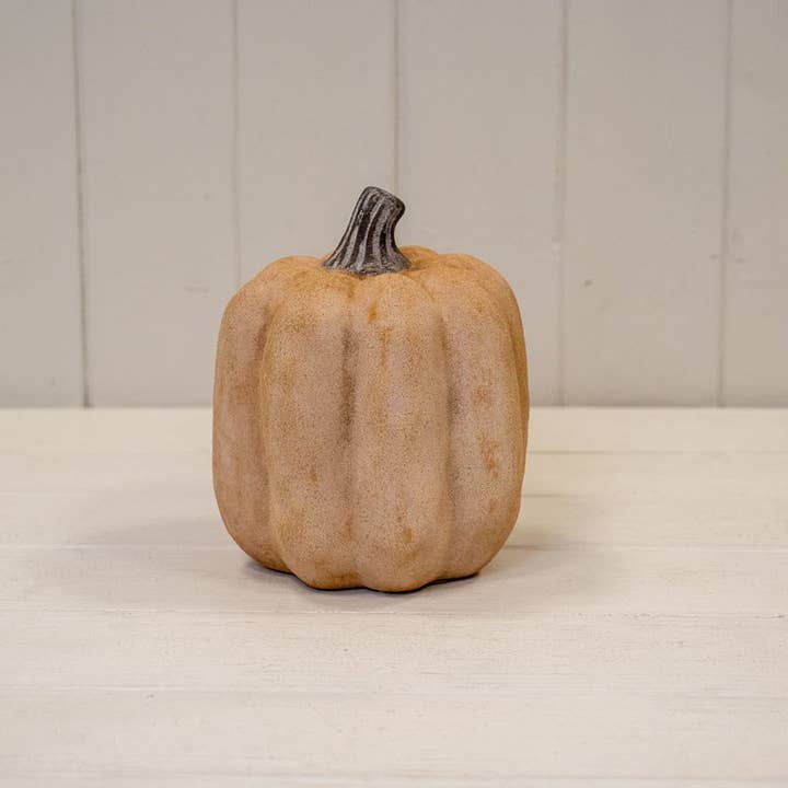Ornement de citrouille en céramique orange pâle moyen Jack O'Lantern pour la vente par Satchville