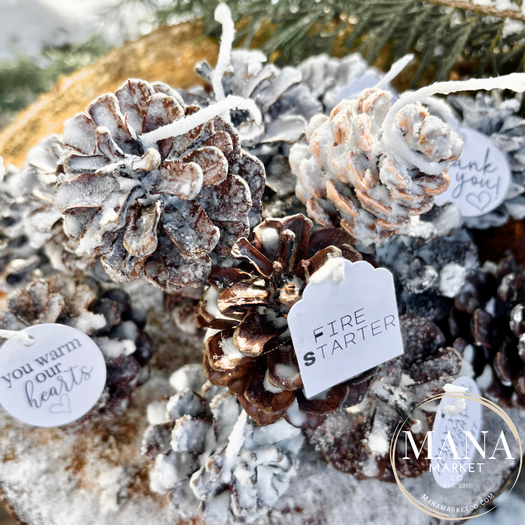Mana Market Co. - Vente Cadeaux pour invités - Cônes de pin allume-feu cadeaux et souvenirs6