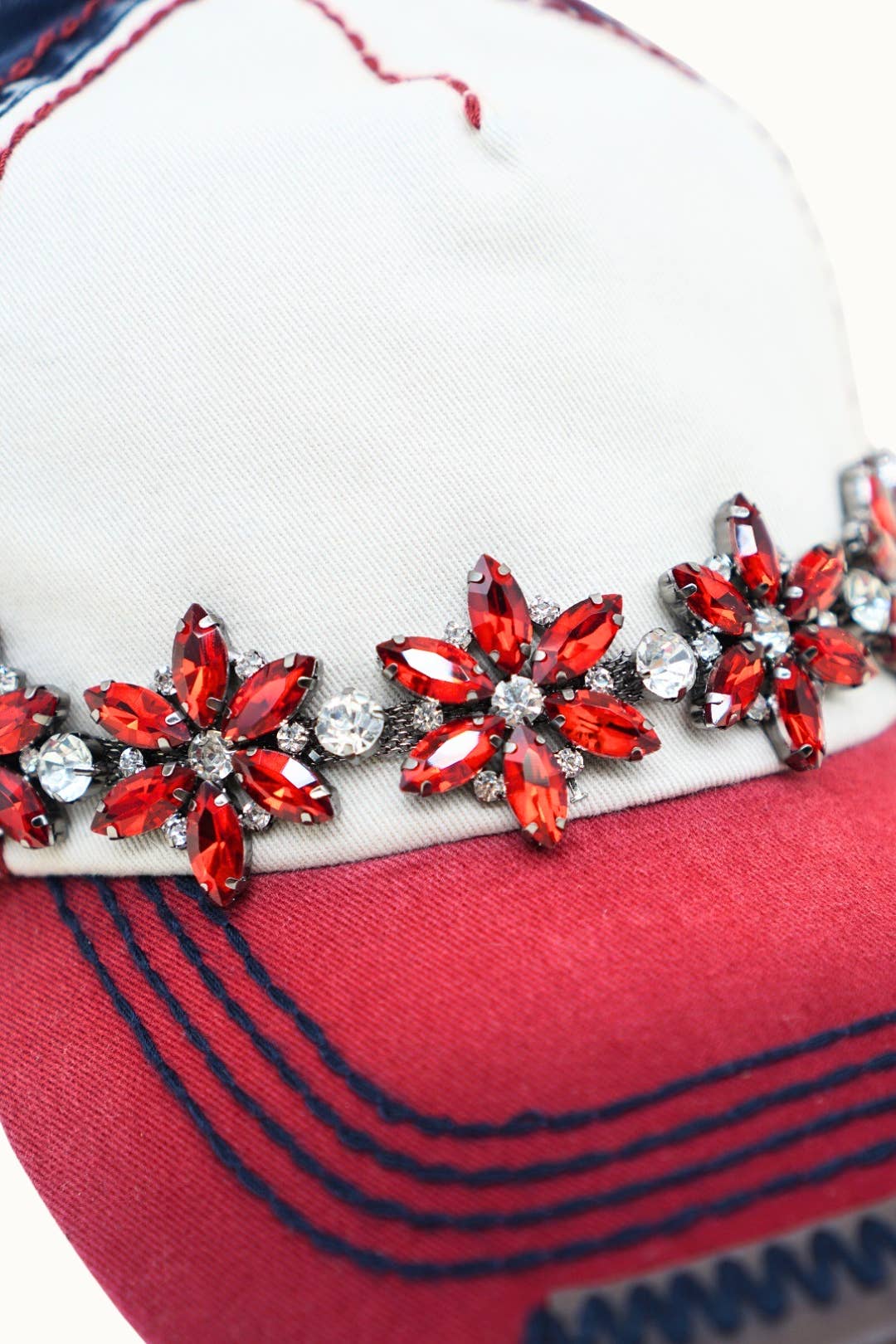 Olive & Pique - Wholesale Honkbalpet - Dames - Bejeweled Bling Glitz driekleurige pet, verstelbaar2