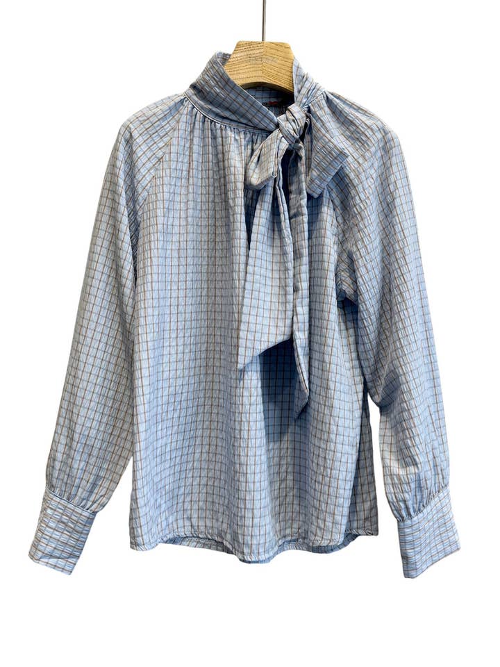 LONG-SLEEVE BLOUSES WITH BOW for wholesale by SWEET MAGIC MODA Y COMPLEMENTOS