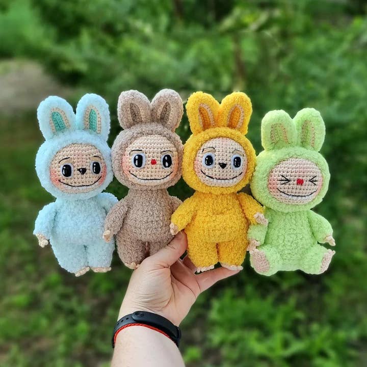 TOMOPOD LLC - Wholesale Christmas Decoration - Crochet Smiling Bunny, Handmade Labubu Decor Desk, Cute Gift1