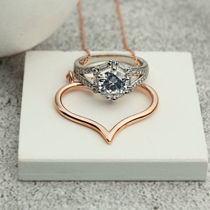 Necklace Ring Holder Heart for wholesale by Gowa Design