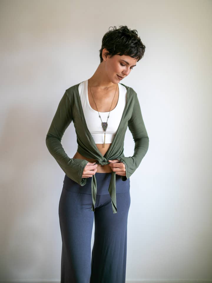 Paramita Designs - Wholesale Jacket - Women's - Yoga Wrap Ballet Mini Jacket13