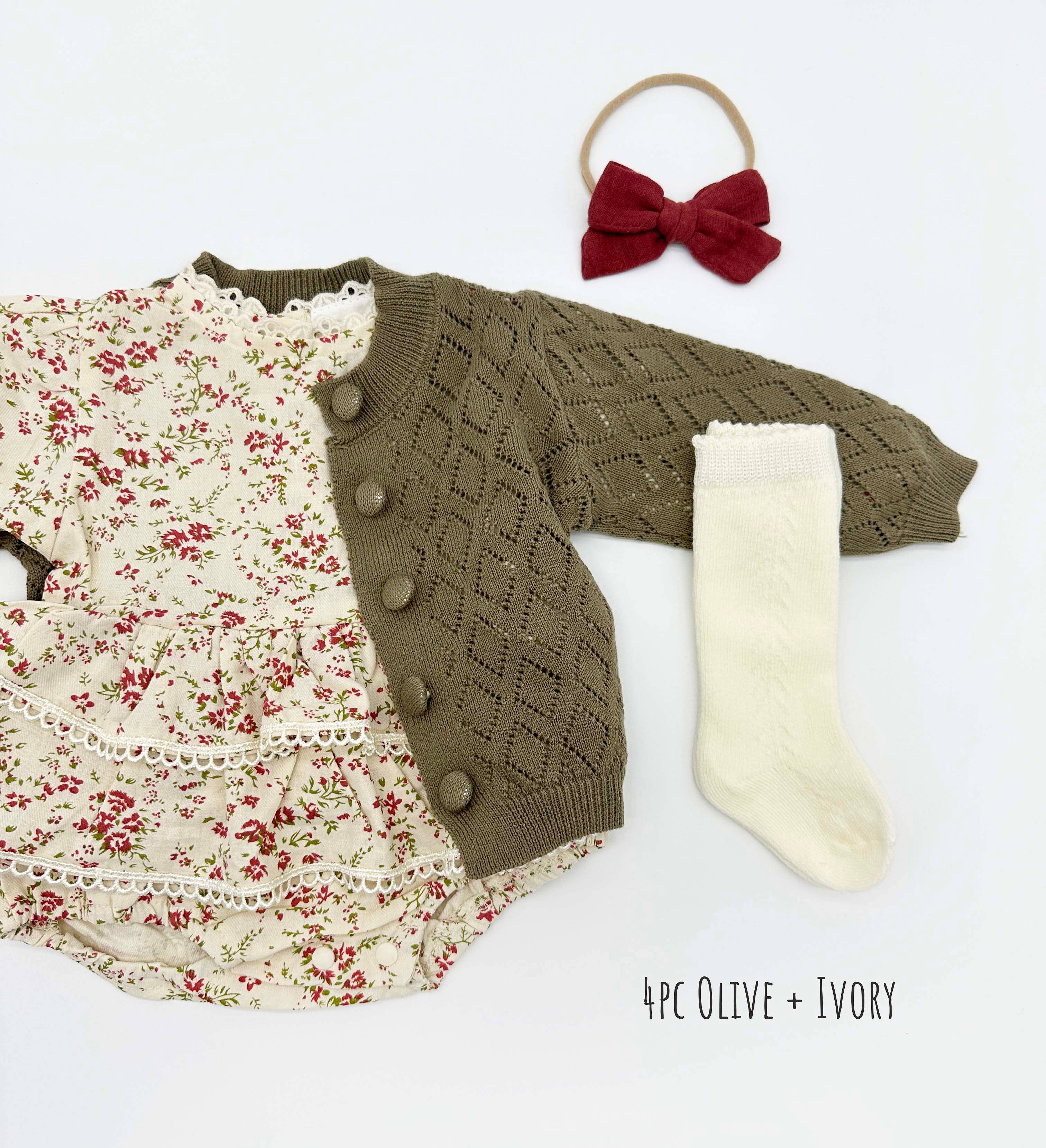 OLIVE & CRADLE - Venta al por mayor Conjunto de ropa - Bebés - Mono Floral Bella7